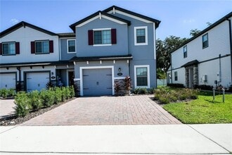 Building Photo - 310 Cedar Bark Ln