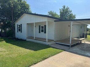 Building Photo - 3106 Ricks Rd