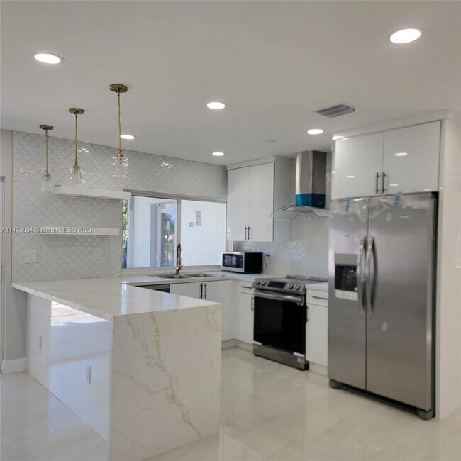 5530 SW 54th St, Davie, FL 33314 House Rental in Davie, FL