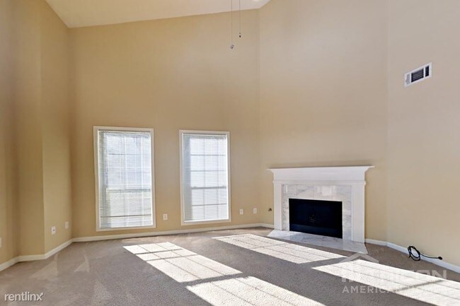 Building Photo - 735 Ashford Cove Dr NW