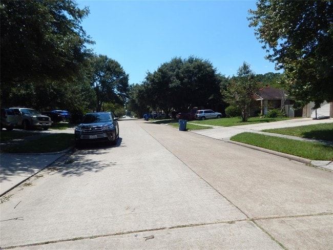 Foto del edificio - 2626 Autumn Springs Ln