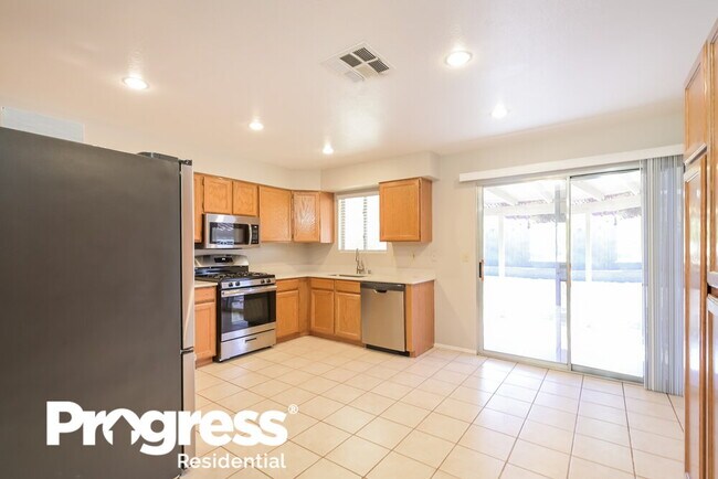 Foto del edificio - 123 Hexham Dr