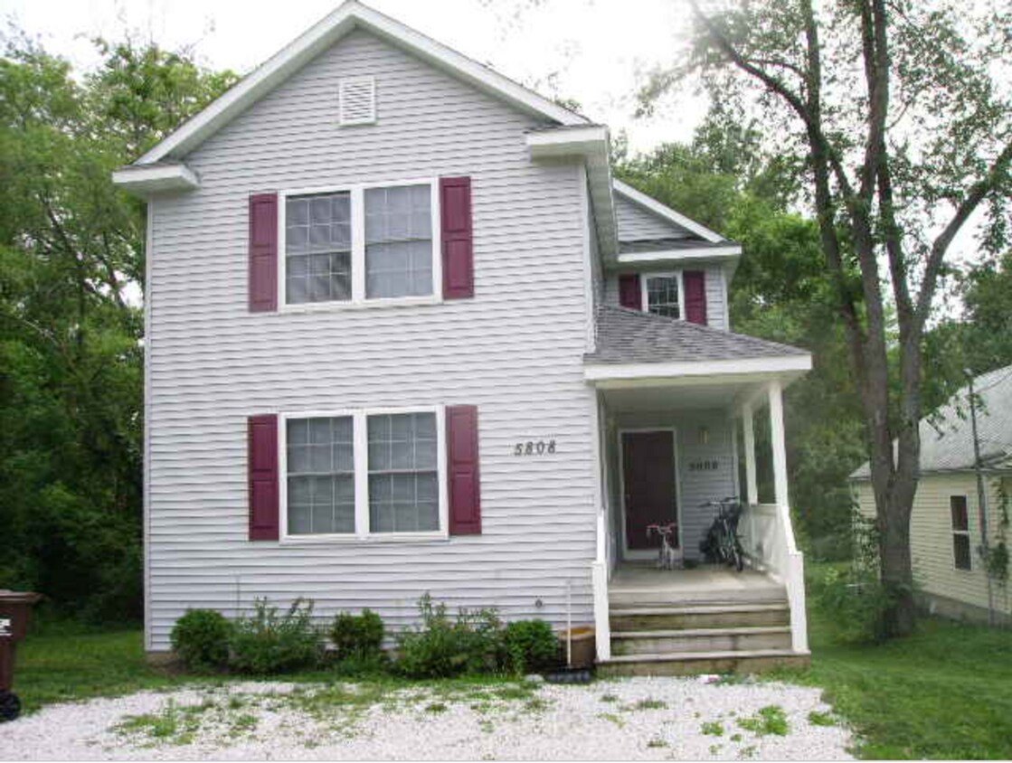 Foto principal - 5808 Outer Dr