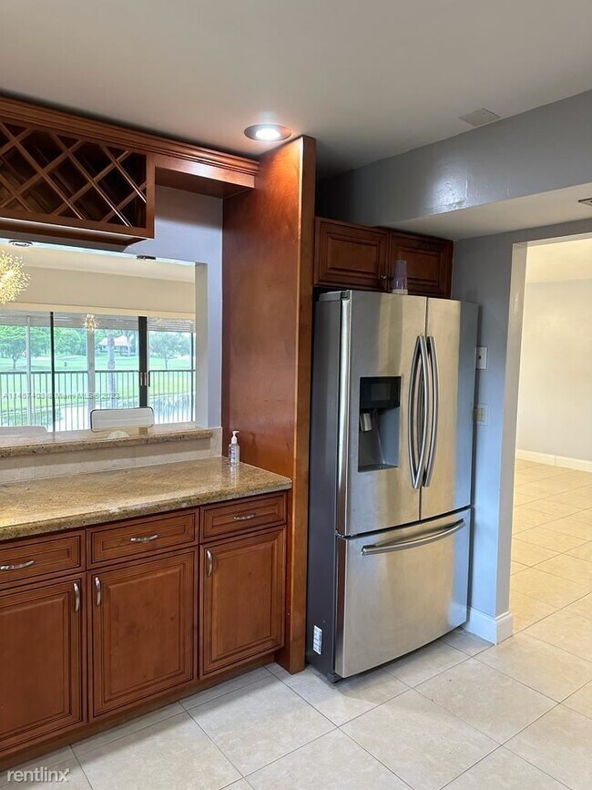 Building Photo - 3 br, 2 bath House - 401 NW 127th Ave Apt 7