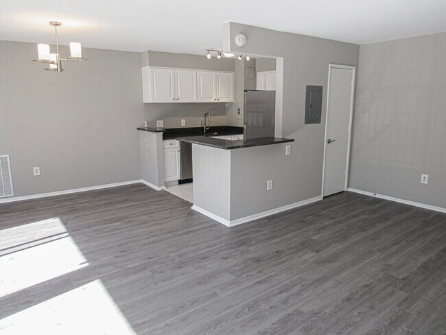 Foto del edificio - Bright and Modern 1 Bed 1 Bath Condo With ...