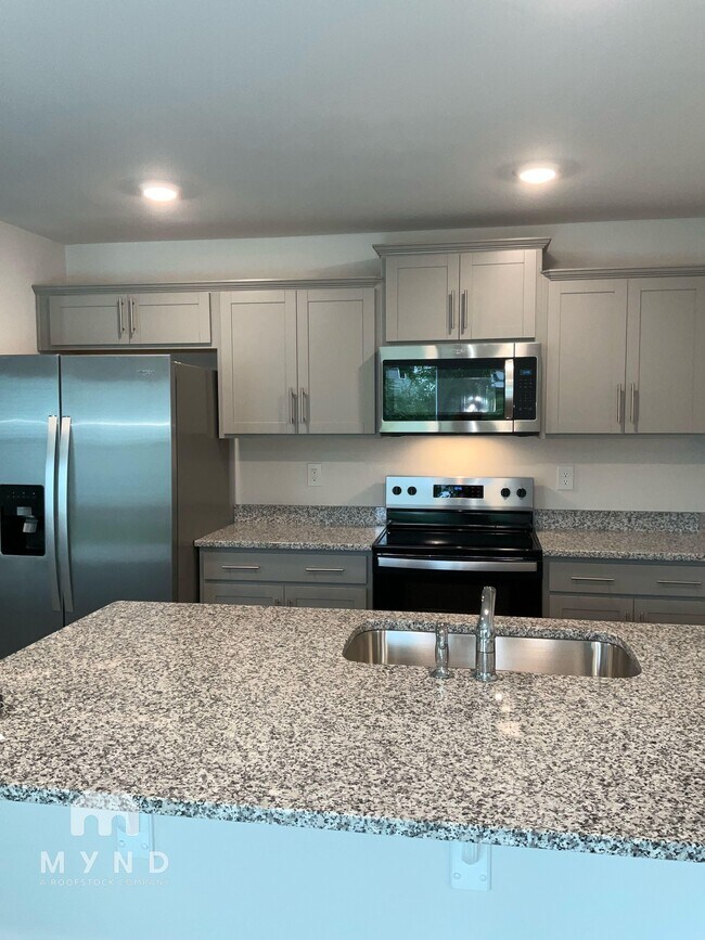 Building Photo - 5907 Faron Wy