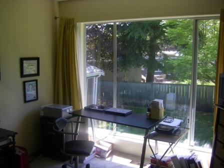 Building Photo - 4922 6 Av