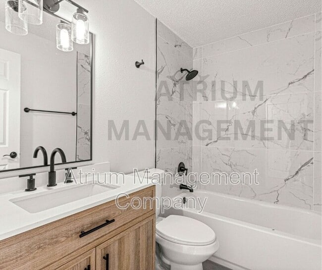 Foto del edificio - 5305 SE 28th Ln