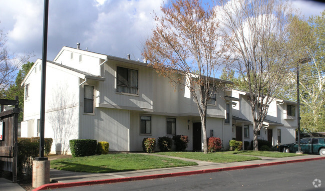 Foto del edificio - La Loma