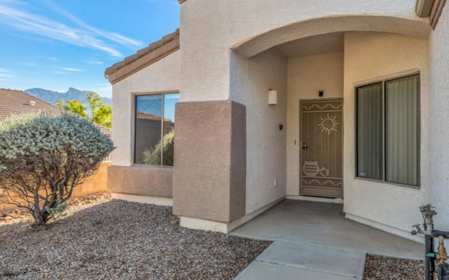 Building Photo - Oro Valley Home w Fabulous Mountain Views