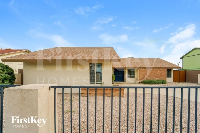Building Photo - 10272 E Sky Castle Way