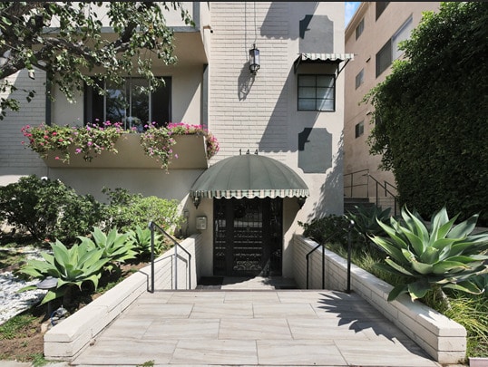 Foto del edificio - 144 N Wetherly Dr, West Hollywood , CA 90048