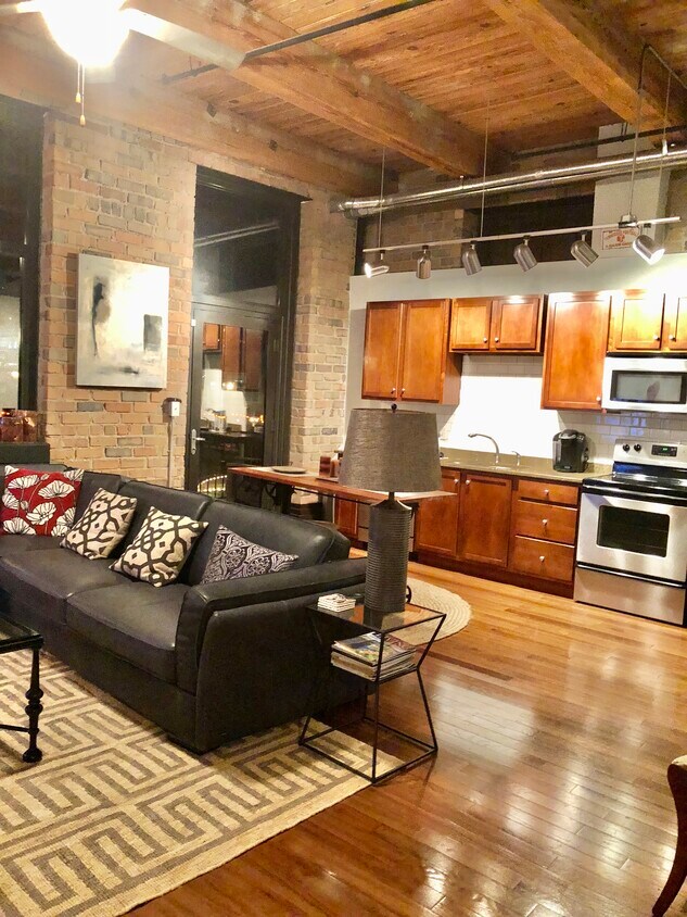 1060 Worlds Fair Park Dr Unit Candy Factory, Knoxville, TN 37916