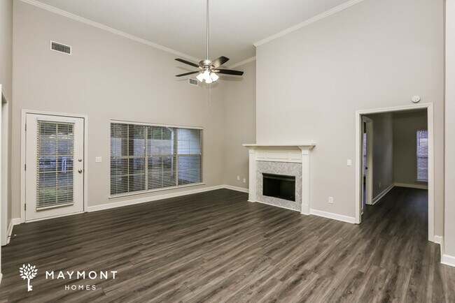 Building Photo - 260 Azalea Ct