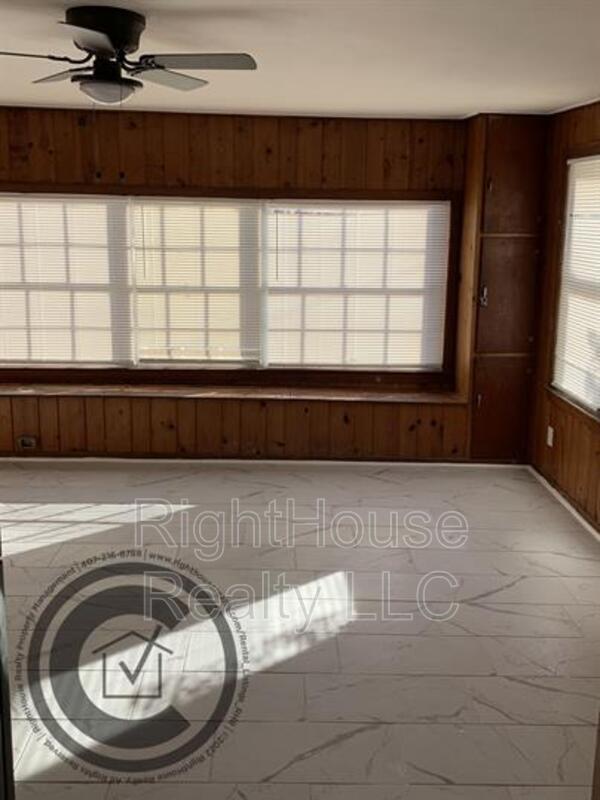 Foto del edificio - 1508 W Main St