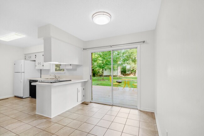 Foto del edificio - 840 W Davis St