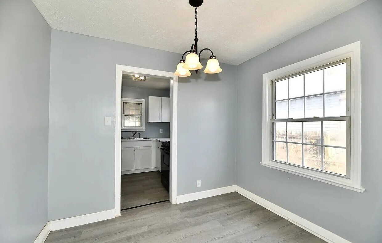 Foto del edificio - 3910 E 34th St