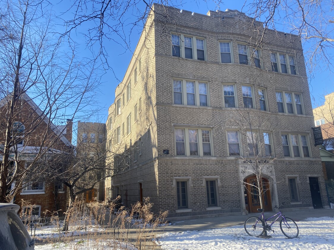 Primary Photo - 6634 N Glenwood Ave