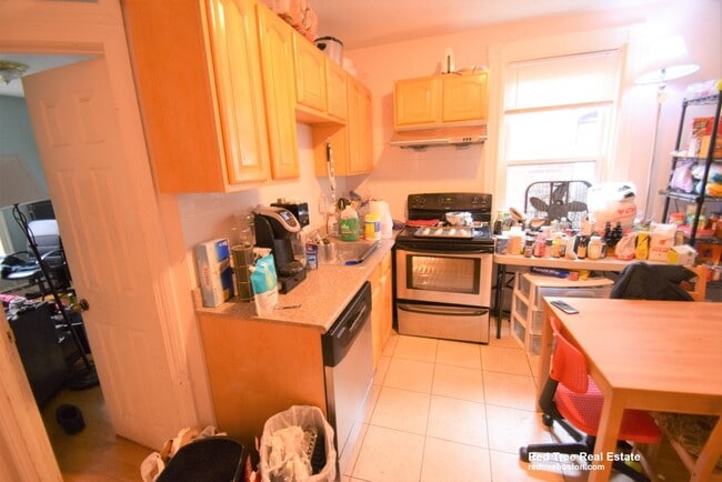 Photo - 3 Warwick St Apartment