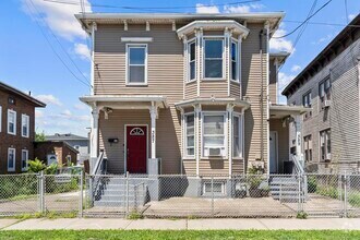 Building Photo - 387 Nichols St