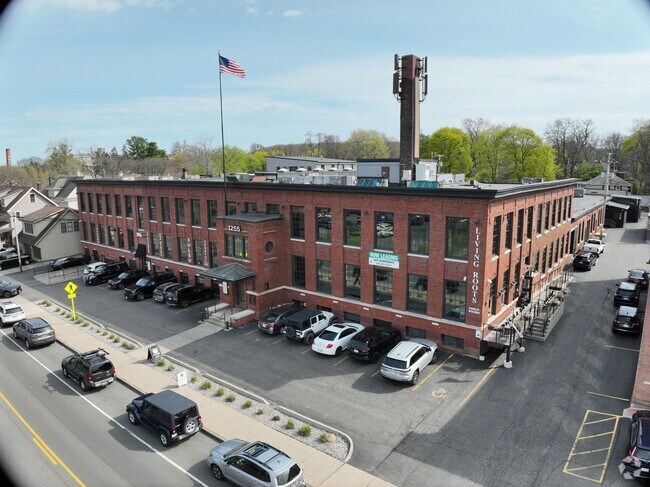 Exterior 3D - 1255 University Lofts