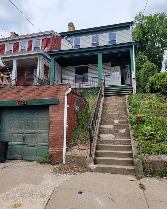 Foto principal - 3 Bedroom w/Garage| Observatory Hill