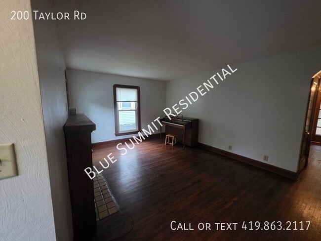 Building Photo - 200 Taylor Rd