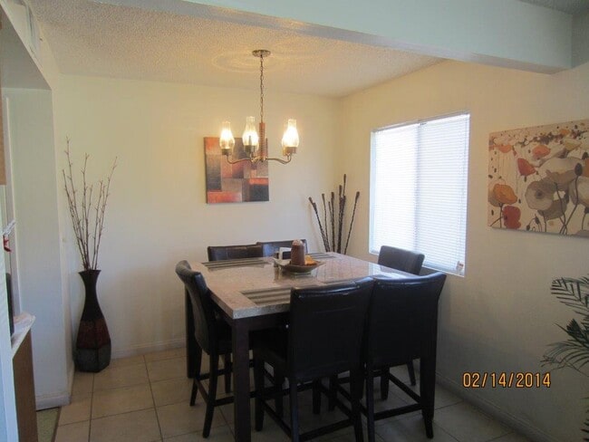 Building Photo - 2077 N Avenida Refugio