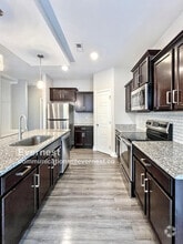 Building Photo - 805 Marksman Ct