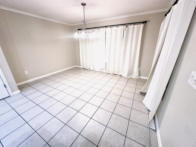 Building Photo - 4218 SW 53rd Cir