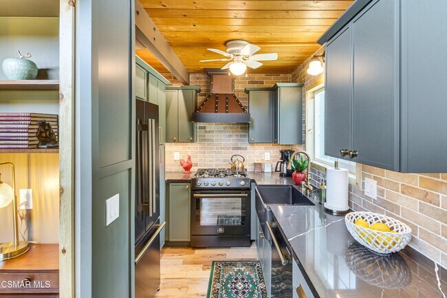 Foto del edificio - 1467 Kathleen Dr