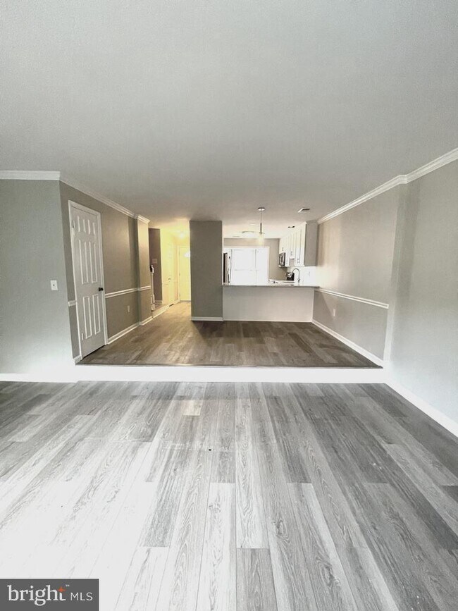 Foto del edificio - 2540 Fairfax Dr
