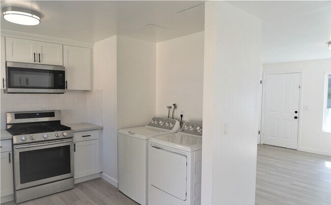 Building Photo - Secluded home in Covington