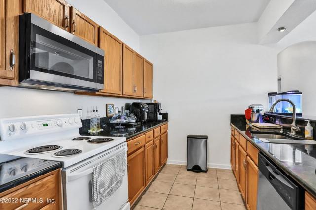 Foto del edificio - 3 bedroom in Jacksonville FL 32256