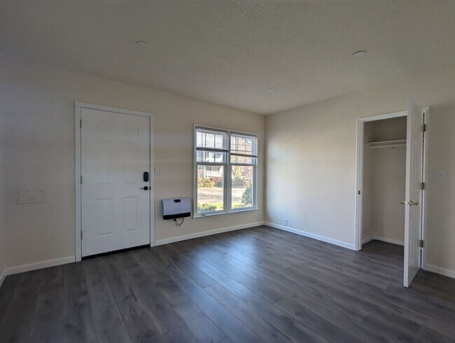Building Photo - 809 NW 59th St