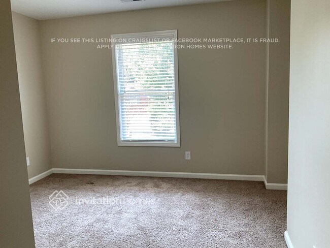 Foto del edificio - 1917 Peach Shoals Cir