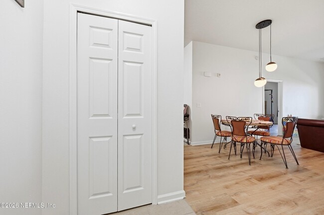 Foto del edificio - 13792 Herons Landing Way