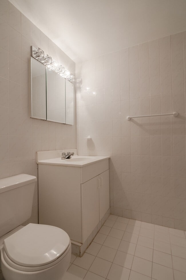 Photo du bâtiment - 3435 Rue Drummond