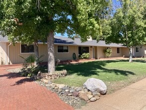 Building Photo - 4850 Amanda Dr