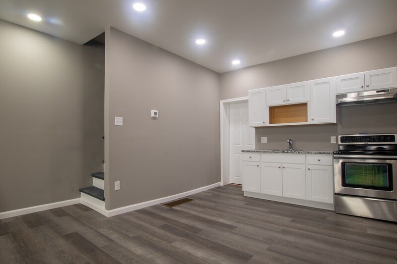 Foto principal - 4017 Ogden St