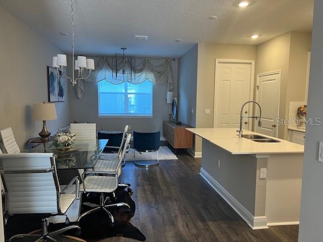 Building Photo - 16375 Hamlin Hills Rd