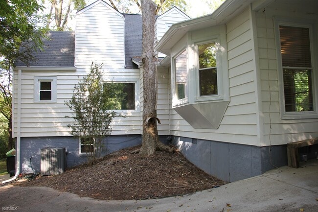 Foto del edificio - 3 br, 2.5 bath House - 3537 West Hill Street
