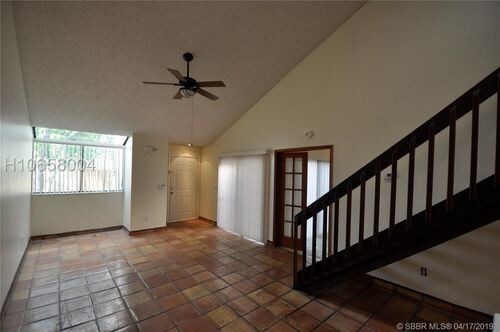 Building Photo - 1846 Racquet Ct