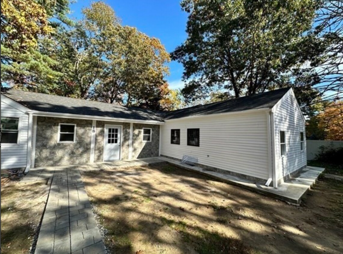 Foto principal - 18 Payne Ave