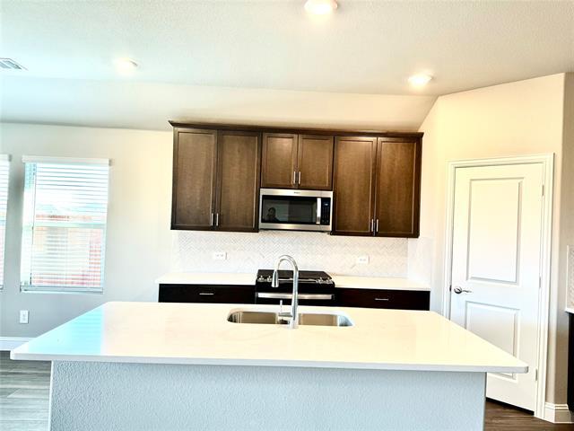 Foto del edificio - 2336 Bellatrix Dr