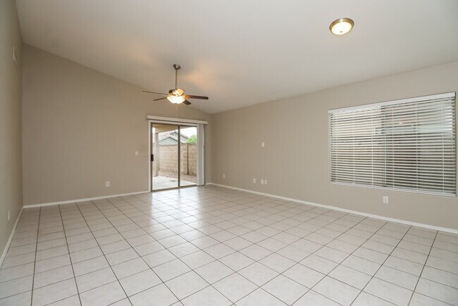 Building Photo - 11259 E Caballero St