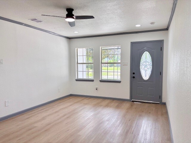 Building Photo - 317 San Jacinto St