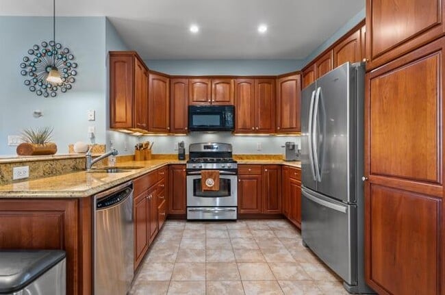 Building Photo - 3101 Peninsula Rd