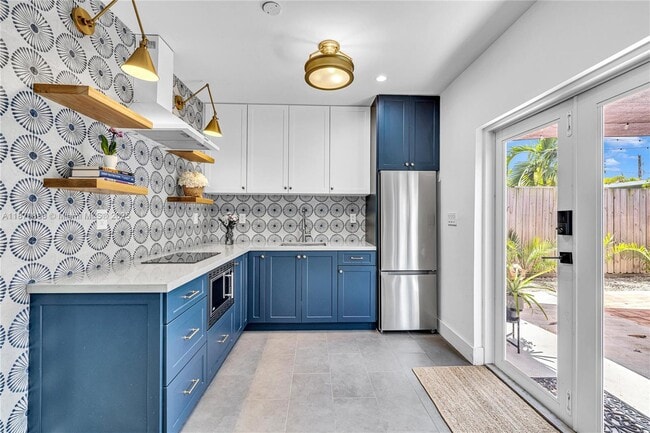 Building Photo - 2801 SW 64th Ave