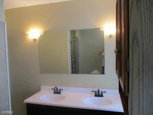 Building Photo - 3 br, 2.5 bath Apartment - 141 Warren St